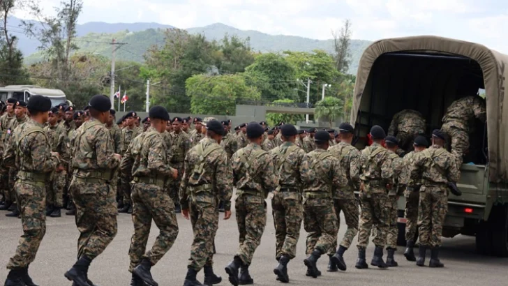 Ejército despliega otros 800 soldados en la frontera por crisis haitiana