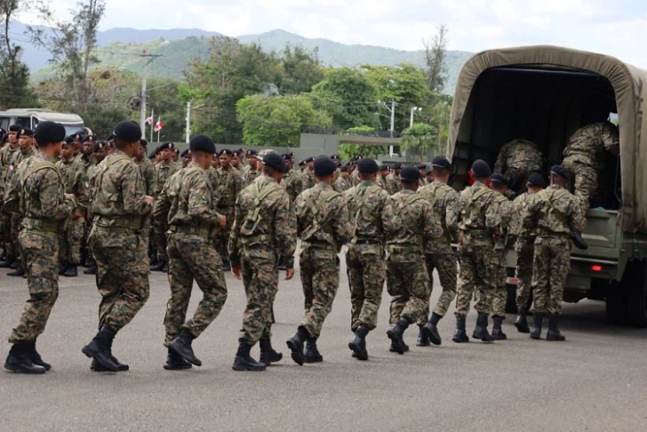 Ejército despliega otros 800 soldados en la frontera por crisis haitiana