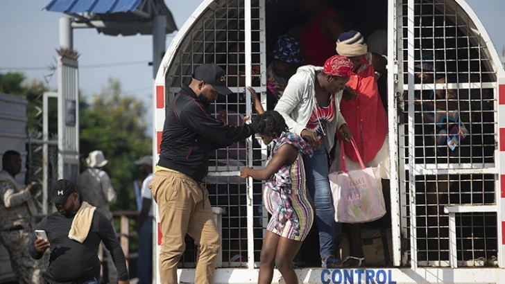 Vidas de haitianos, en peligro en República Dominicana 