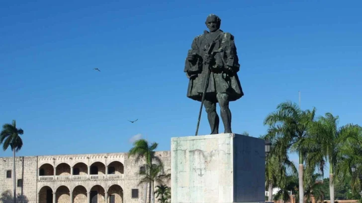 Carta a Nicolás de Ovando, desde la trinchera del recuerdo ardiente Carta a Nicolás de Ovando, desde la trinchera del recuerdo ardiente
