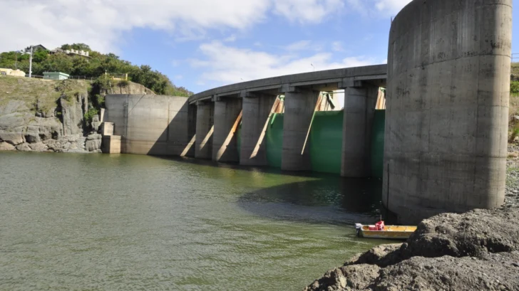 Indrhi: disponibilidad de agua en embalses continúa en incremento por lluvias