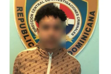 Se entrega voluntariamente implicado en atraco a banca en La Vega