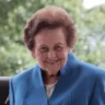 Rinden emotivo homenaje póstumo a doña Mary Pérez Marranzini en sede central de Rehabilitación