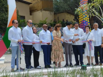 Vicepresidenta Raquel Peña entrega obras área cultural Centro Histórico de Santiago