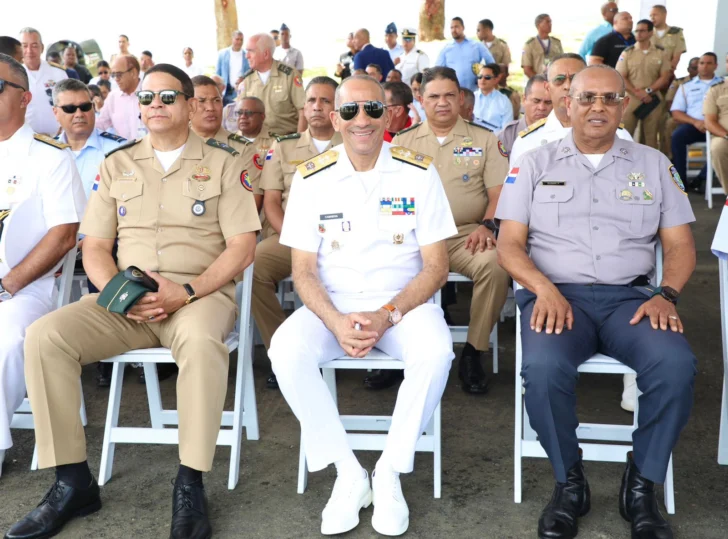 Abinader inaugura primera fase de planta de ensamblaje de vehículos militares