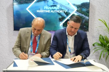 RD renueva acuerdos con portuarias de Curaçao y Panamá
