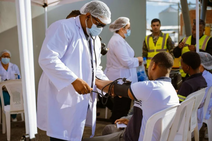 Intrant realiza pruebas a choferes del Puerto de Haina: un positivo a uso de drogas y 13 hipertensos