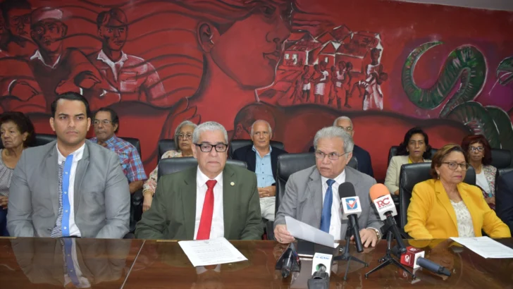 Comunicado del ministro de Salud es una ofensa para los médicos, afirma CMD