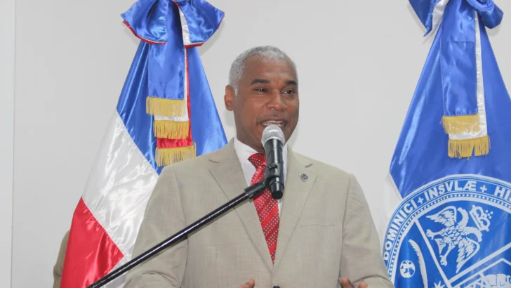 Decano de Humanidades advierte no subestimar proyecto de ley sobre libertad de expresión