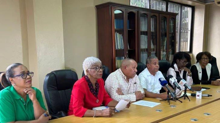 Enfermeras retoman plan de lucha ante incumplimiento de acuerdos sobre pensiones