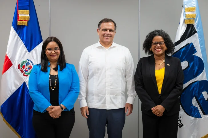 Juramentan a Mildred Gabriela Martínez como nueva directora general de la ONE