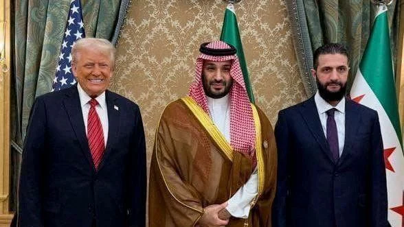Trump anuncia el fin de las sanciones a Siria: cómo el país pasó de ser el más firme aliado de Rusia en Medio Oriente a cortejar a Occidente