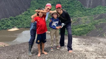 La familia que lo dejó todo para recorrer Colombia casi sin dinero durante más de 3 años (y qué lecciones aprendió)