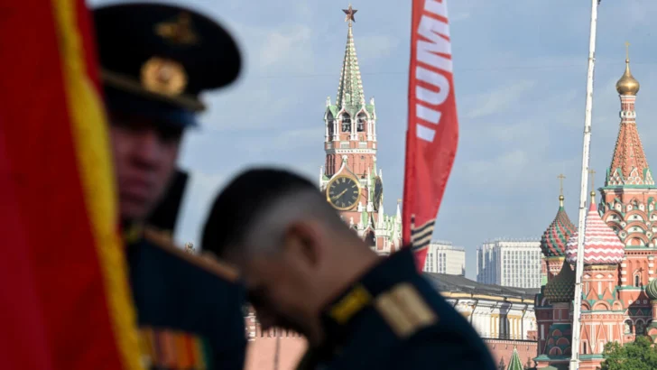 Xi Jinping y Lula llegan a Moscú para las conmemoraciones de la victoria de 1945
