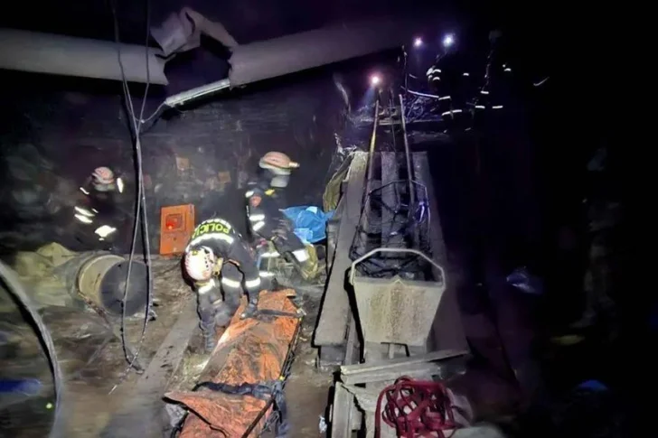 Encuentran muertos a 13 mineros que habían sido secuestrados en Perú