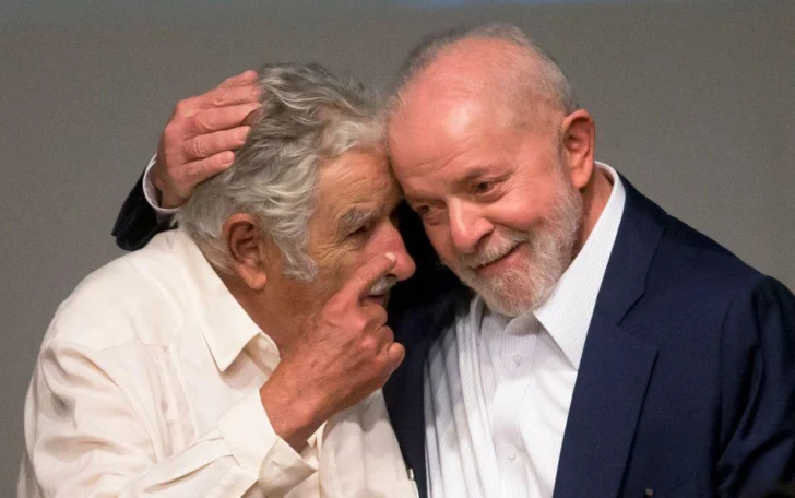 'Nos dejaste la esperanza incombustible de que es posible hacer las cosas mejor': las emotivas reacciones a la muerte de Pepe Mujica