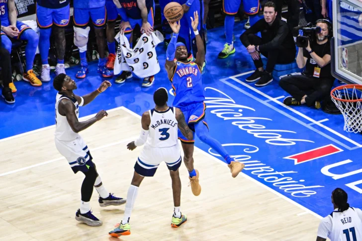 Los Thunder se ponen 2-0 ante Minnesota en la noche de Gilgeous-Alexander