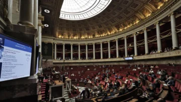 Los diputados dan luz verde al suicidio asistido en Francia