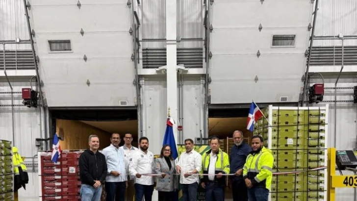 Llegan a Estados Unidos primeros furgones de uvas de mesa dominicana