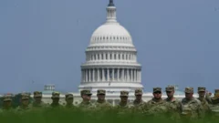 Trump prepara ostentoso desfile militar en medio de fuerte polarización