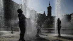 La ola de calor se intensifica, con casi toda Francia aturdida por las altas temperaturas