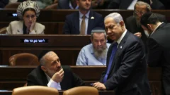 Israel: partidos ultraortodoxos abandonarán a Netanyahu si no logra una ley de excepción militar
