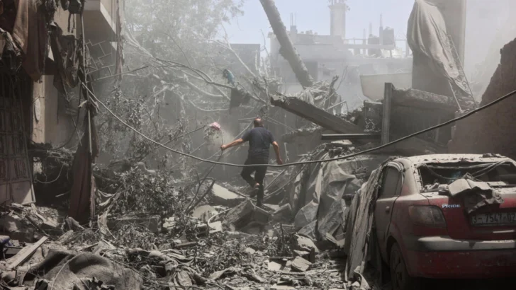 Al menos 22 muertos en Gaza por disparos israelíes cerca de un centro de ayuda