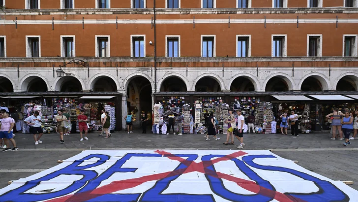 Jeff Bezos no es bienvenido en Venecia Jeff Bezos no es bienvenido en Venecia