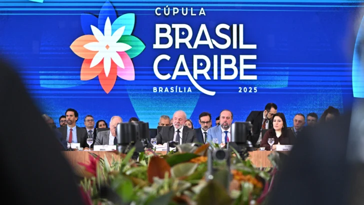 El BID anuncia una donación de casi 300 millones de dólares para ayudar a Haití El BID anuncia una donación de casi 300 millones de dólares para ayudar a Haití