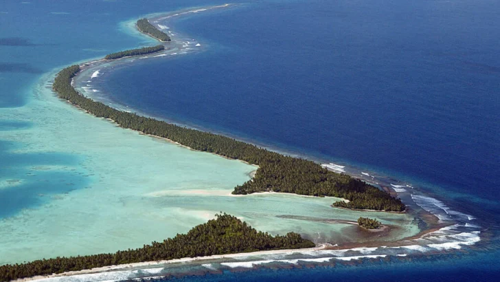 Un tercio de Tuvalu teme desaparecer por el cambio climático y busca ayuda en Australia