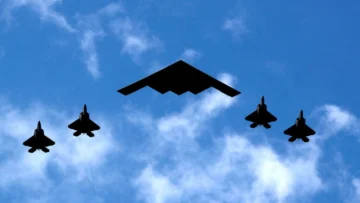 ¿Qué son los bombarderos B-2 que EE. UU. usó en su ataque contra Irán?