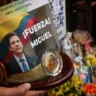 Precandidato presidencial colombiano Uribe Turbay sigue en estado crítico pero estable tras atentado