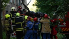 Al menos diez muertos en Ucrania por ataques rusos; Hungría y Eslovaquia bloquean nuevas sanciones contra Rusia
