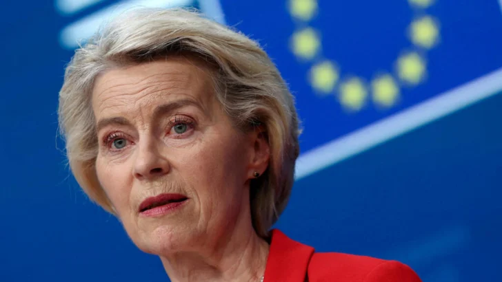 UE evalúa propuesta de EE. UU. sobre aranceles, pero todas las opciones están sobre la mesa: Von der Leyen