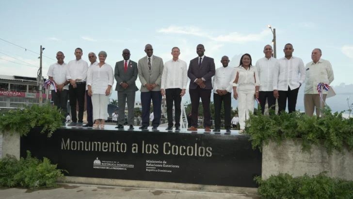 Mirex inaugura Monumento a Los Cocolos como un tributo a la diversidad cultural