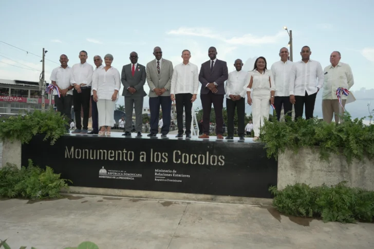 Mirex inaugura Monumento a Los Cocolos como un tributo a la diversidad cultural