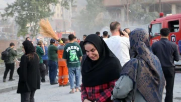 Por qué incluso si el objetivo final de Israel es un cambio de régimen en Irán, es una apuesta muy grande