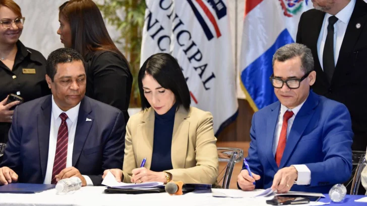 Firman acuerdo para fortalecer políticas municipales de lucha contra el trabajo infantil Firman acuerdo para fortalecer políticas municipales de lucha contra el trabajo infantil