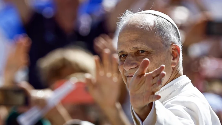 El papa defiende el matrimonio entre hombre y mujer y critica 