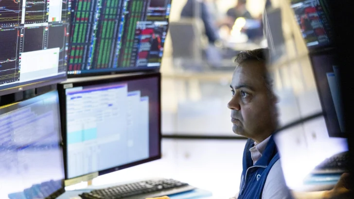 Wall Street cierra alza y se mantiene firme pese a tensiones comerciales Wall Street cierra alza y se mantiene firme pese a tensiones comerciales