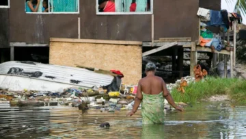 Más de un tercio de los habitantes de la isla de Tuvalu solicita la primera visa climática del mundo otorgada por Australia