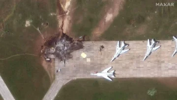 Las imágenes satelitales que muestran el daño que infligió Ucrania a Rusia en la Operación Telaraña