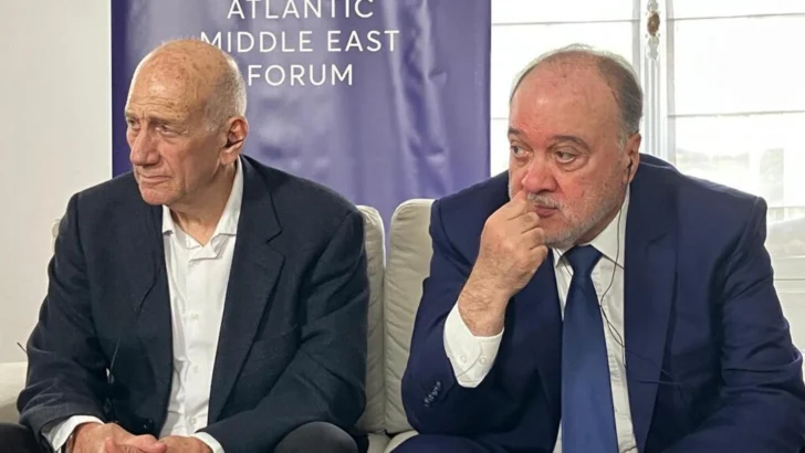 El israelí Ehud Olmert y el palestino Nasser al-Kidwa, a favor de la solución de dos Estados