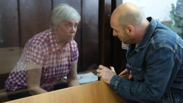 Cómo la tradición soviética de los informantes ha resurgido en Rusia desde la invasión de Ucrania