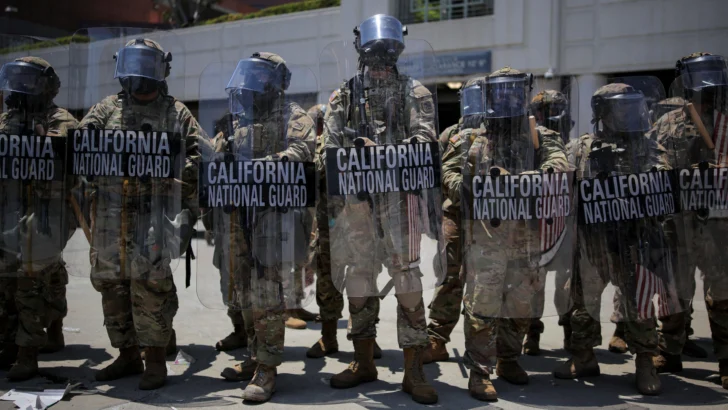 Por qué Trump envió la Guardia Nacional a Los Ángeles y otras 4 preguntas para entender las protestas por las redadas contra migrantes