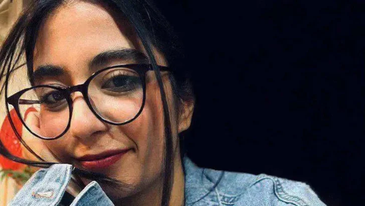 La joven poeta iraní que murió con su familia en un bombardeo de Israel