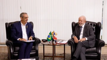 Abinader y Lula hablan de Haití y de acuerdos bilaterales en el marco de encuentro Brasil-Caribe
