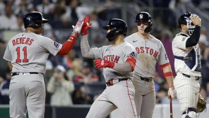 Rafael Devers eleva a los Medias Rojas y Manny Machado a los Padres Rafael Devers eleva a los Medias Rojas y Manny Machado a los Padres