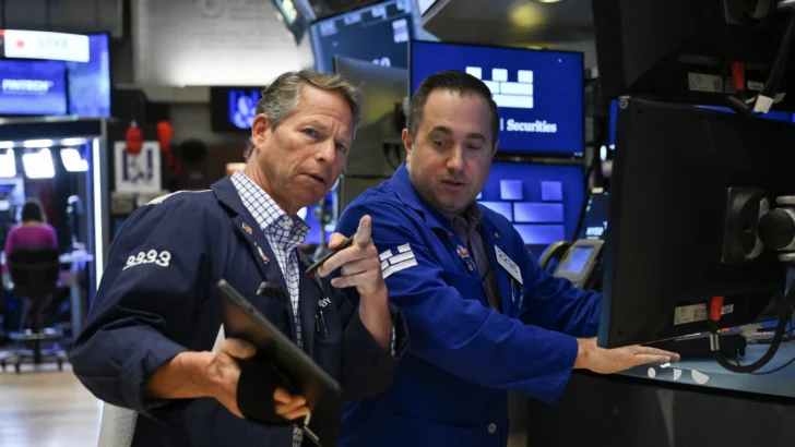 Wall Street termina a la baja aplastada por escalada bélica en Medio Oriente