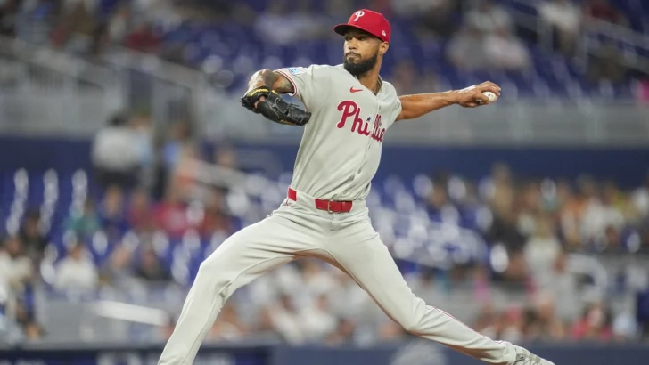Dominicano Cristopher Sánchez brilla con luz propia Dominicano Cristopher Sánchez brilla con luz propia